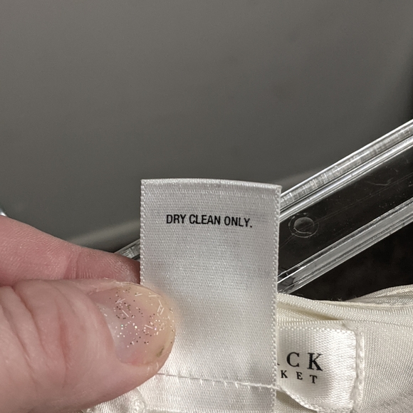 Silk skirt from White House Black Market - Picture 4 of 4